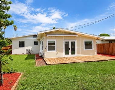 520 83rd Avenue N - Photo Thumbnail 33