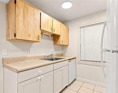 2452 Enterprise Road - Photo Thumbnail 9
