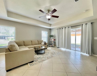 8227 Midnight Sun Court - Photo Thumbnail 5