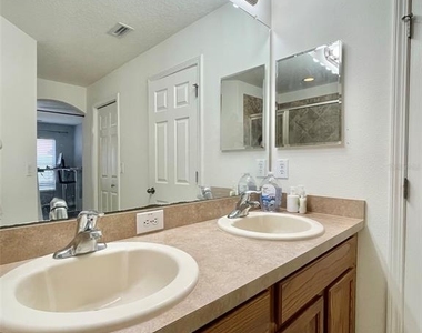 8227 Midnight Sun Court - Photo Thumbnail 15