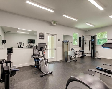 12534 Chenwood Avenue - Photo Thumbnail 46