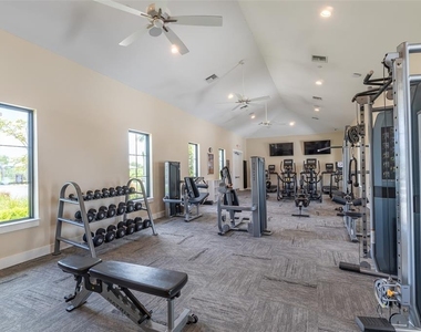 4005 Westwood Fields Loop - Photo Thumbnail 29