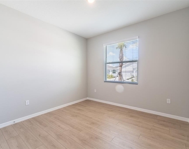 4005 Westwood Fields Loop - Photo Thumbnail 21