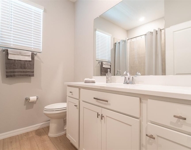 4005 Westwood Fields Loop - Photo Thumbnail 23