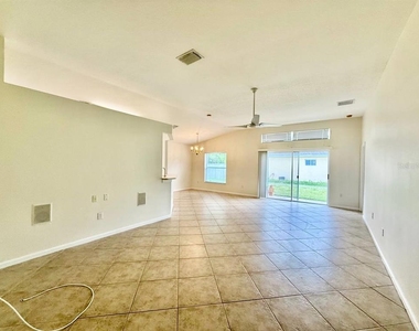 5855 Count Turf Lane - Photo Thumbnail 6