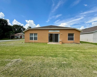 5855 Count Turf Lane - Photo Thumbnail 37
