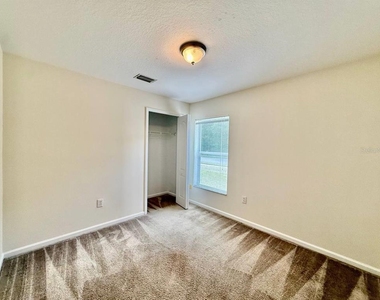 5855 Count Turf Lane - Photo Thumbnail 33