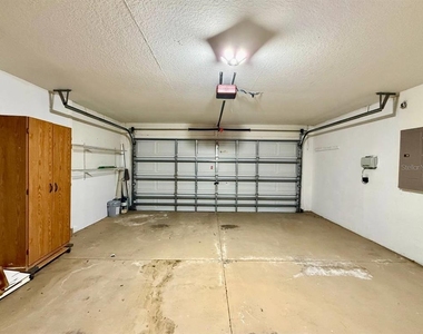 5855 Count Turf Lane - Photo Thumbnail 39