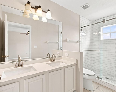 8574 Trail Wind Drive - Photo Thumbnail 40