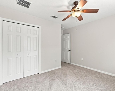 8574 Trail Wind Drive - Photo Thumbnail 27