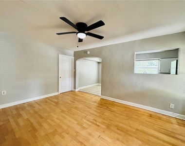 3910 E Ellicott Street - Photo Thumbnail 4