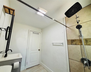 3910 E Ellicott Street - Photo Thumbnail 10