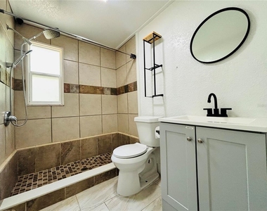 3910 E Ellicott Street - Photo Thumbnail 9