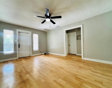 3910 E Ellicott Street - Photo Thumbnail 3
