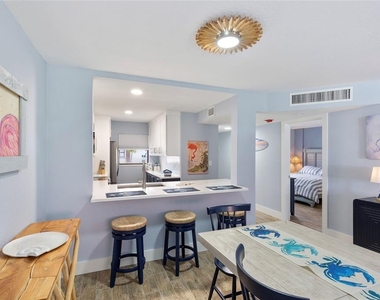 17580 Gulf Boulevard - Photo Thumbnail 13