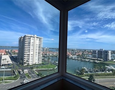 1600 Gulf Boulevard - Photo Thumbnail 21