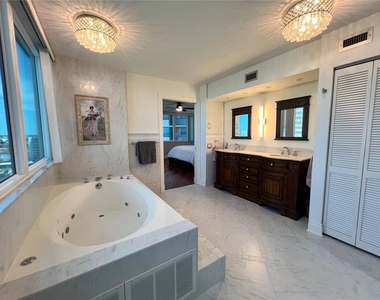 1600 Gulf Boulevard - Photo Thumbnail 24