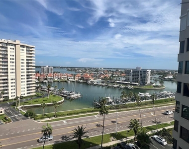 1600 Gulf Boulevard - Photo Thumbnail 4