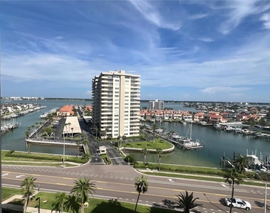 1600 Gulf Boulevard - Photo Thumbnail 5