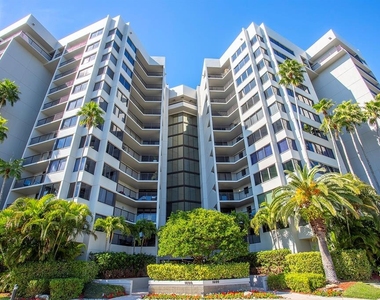 1600 Gulf Boulevard - Photo Thumbnail 48