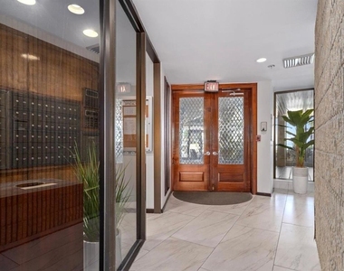 1600 Gulf Boulevard - Photo Thumbnail 41
