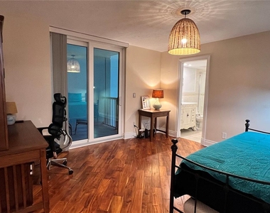 1600 Gulf Boulevard - Photo Thumbnail 30
