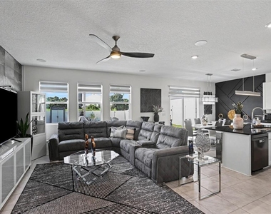 11861 Brighton Knoll Loop - Photo Thumbnail 4