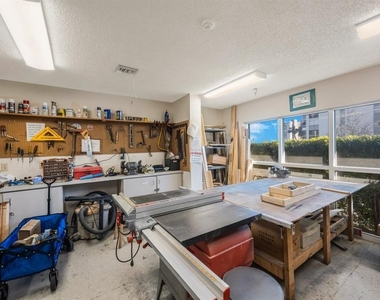 7963 Sailboat Key Boulevard S - Photo Thumbnail 35