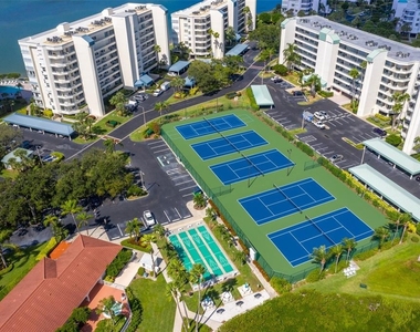 7963 Sailboat Key Boulevard S - Photo Thumbnail 41