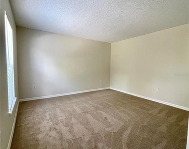 1304 Dover Drive - Photo Thumbnail 20