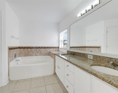 4420 Withrowwood Court - Photo Thumbnail 22