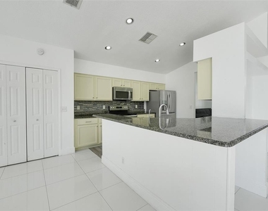 4420 Withrowwood Court - Photo Thumbnail 14