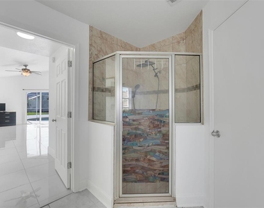 4420 Withrowwood Court - Photo Thumbnail 21