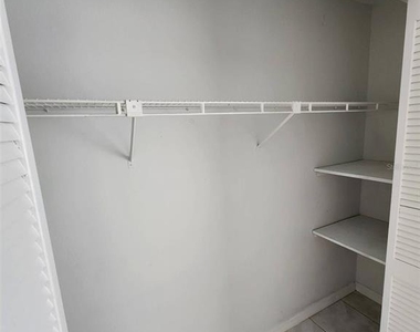607 Koala Court - Photo Thumbnail 24
