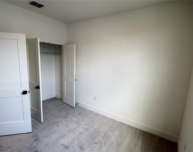 15045 Groveside Road - Photo Thumbnail 33