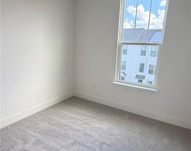 15045 Groveside Road - Photo Thumbnail 32