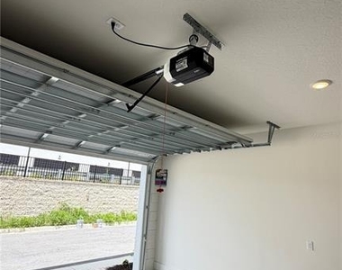 15045 Groveside Road - Photo Thumbnail 6