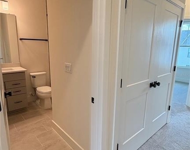 15045 Groveside Road - Photo Thumbnail 25