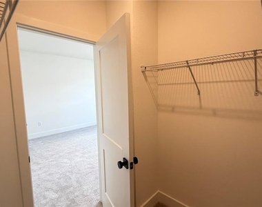 15045 Groveside Road - Photo Thumbnail 39
