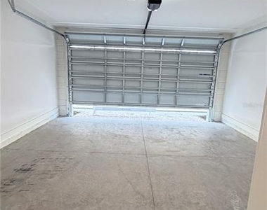 15045 Groveside Road - Photo Thumbnail 3
