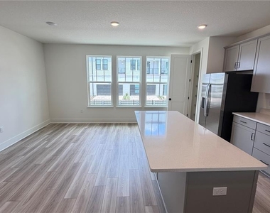 15045 Groveside Road - Photo Thumbnail 14