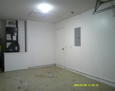 2612 Walden Court - Photo Thumbnail 24
