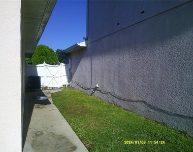 2612 Walden Court - Photo Thumbnail 28