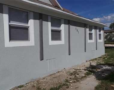 707 Avenue B Sw - Photo Thumbnail 8