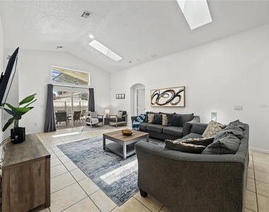 8105 Santee Drive - Photo Thumbnail 14