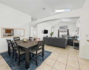 8105 Santee Drive - Photo Thumbnail 11