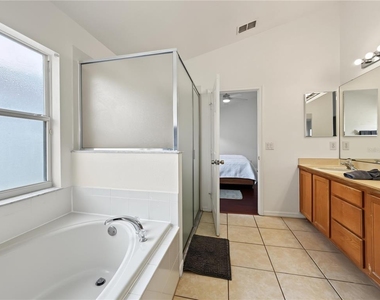 8105 Santee Drive - Photo Thumbnail 21