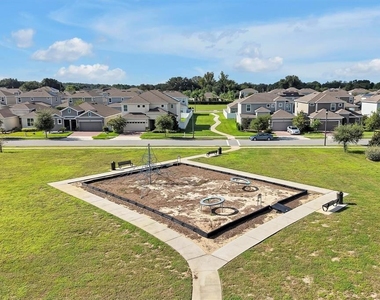 1121 Hendon Loop - Photo Thumbnail 52
