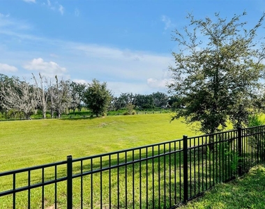 1121 Hendon Loop - Photo Thumbnail 45
