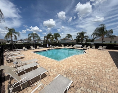 1121 Hendon Loop - Photo Thumbnail 57